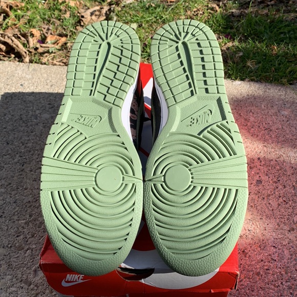 🪖 NEW Nike Dunk Low “Crazy Camo” SE Size 8 Men/ 9.5 Women - Picture 8 of 11